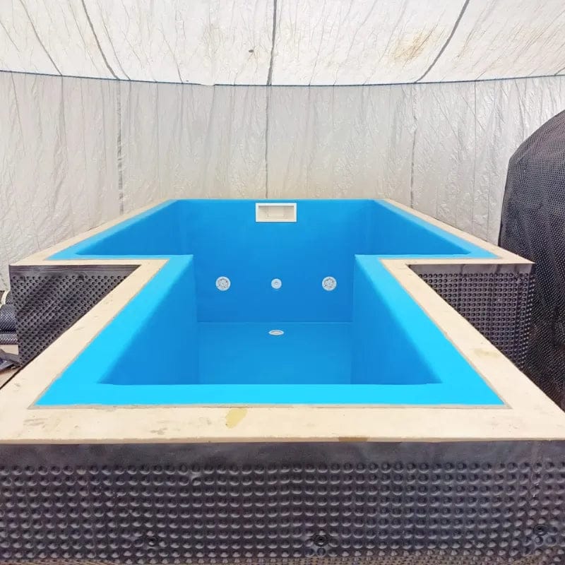 Piscine en Béton — Modèle Enterré